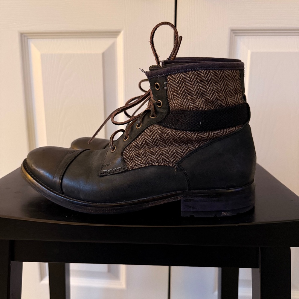 Ted Baker London Ruulen Herringbone Cap Toe Boots Size 9
